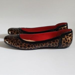 Nine and Co Women's Animal Print Slip On Shoe Size 10 M